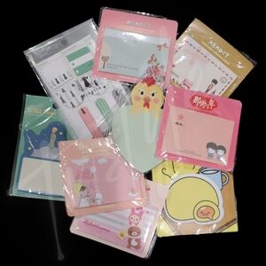 ⭐️3/$25⭐️ Cute Sticky Notes Bundle